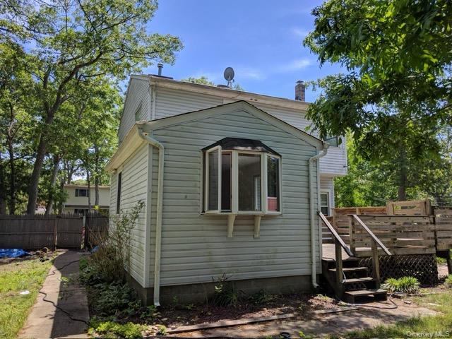 #15 photo, 173 Aspen Road, Mastic Beach , NY 11951