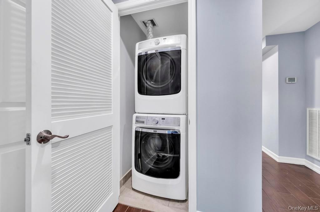 #12 photo, 10220 Rockaway Beach Boulevard, קווינס Rockaway Park , NY 11694