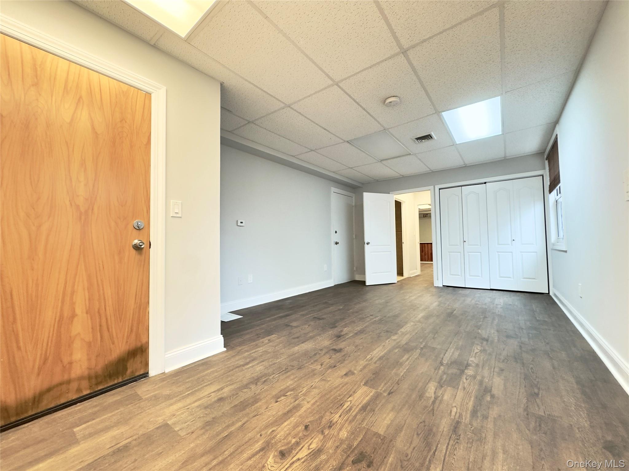 #4 photo, 42-22 213 Street level1 bayside, Bayside , NY 11361