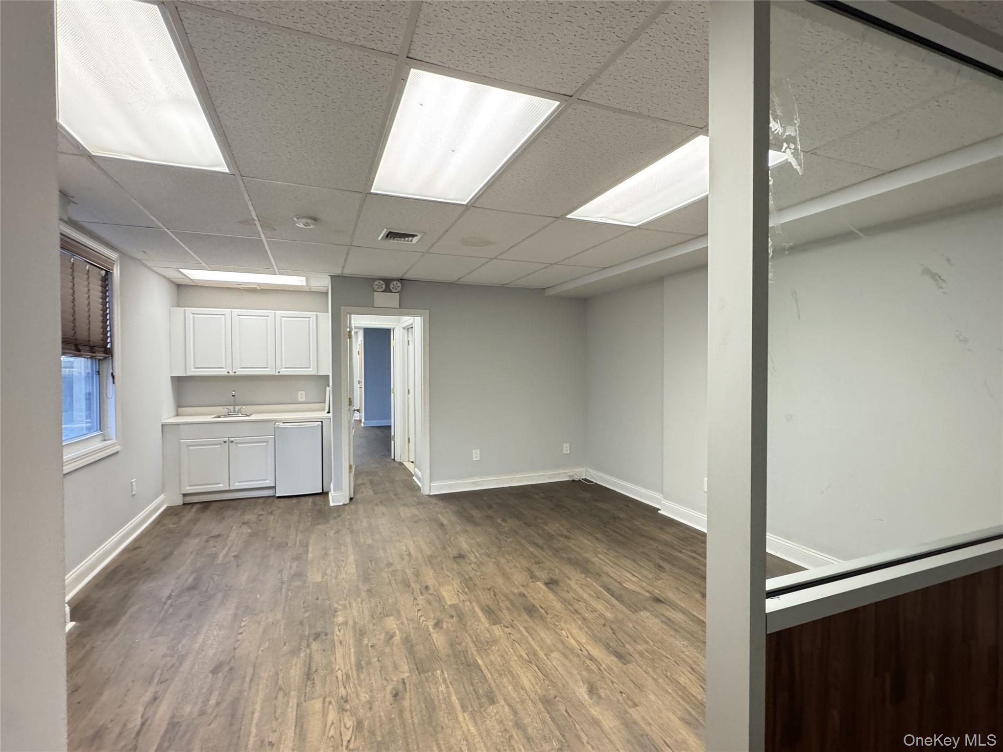 #7 photo, 42-22 213 Street level1 bayside, Bayside , NY 11361