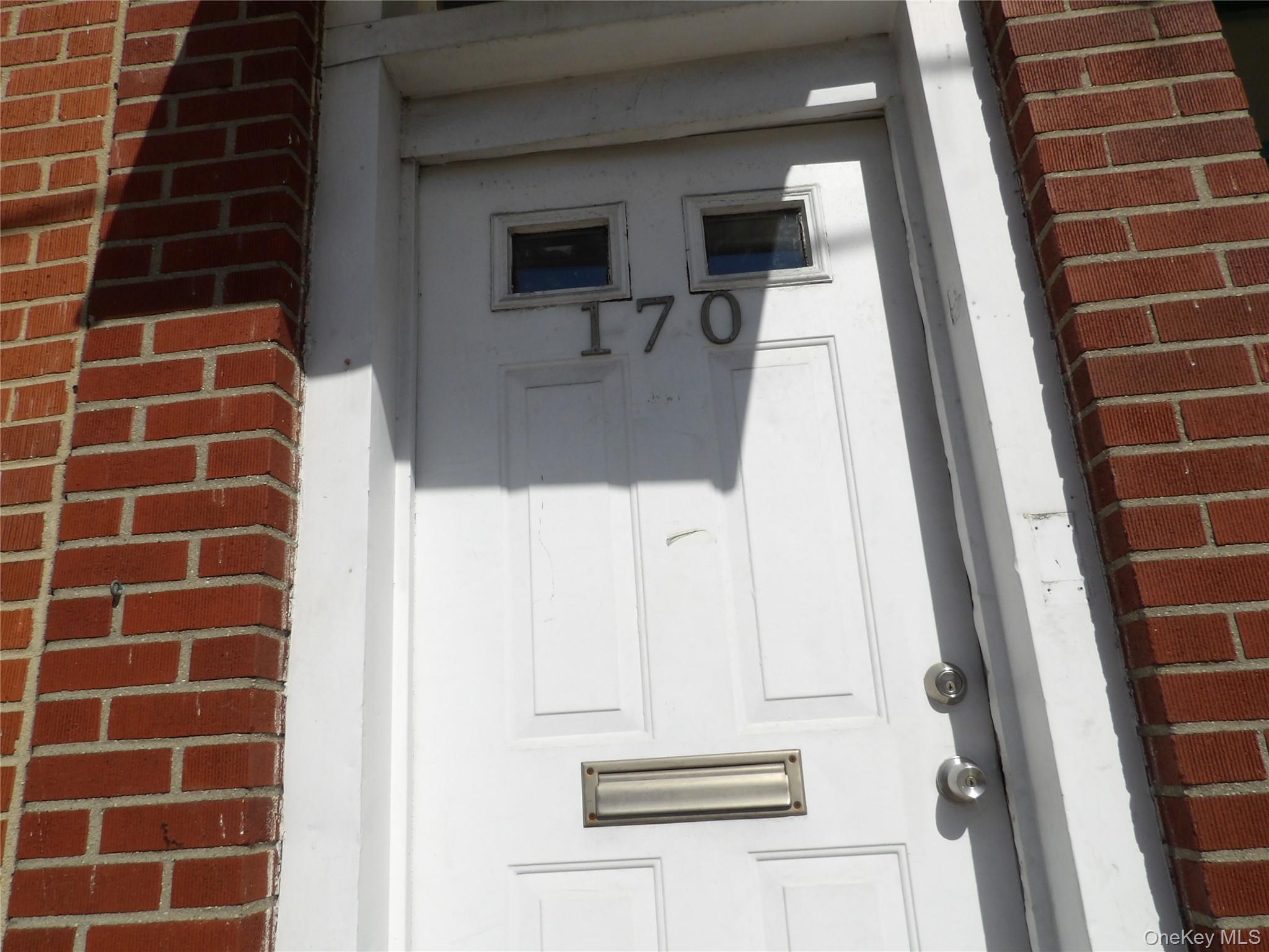 #1 photo, 170 N. Wellwood Avenue, 東長島 Lindenhurst , NY 11757