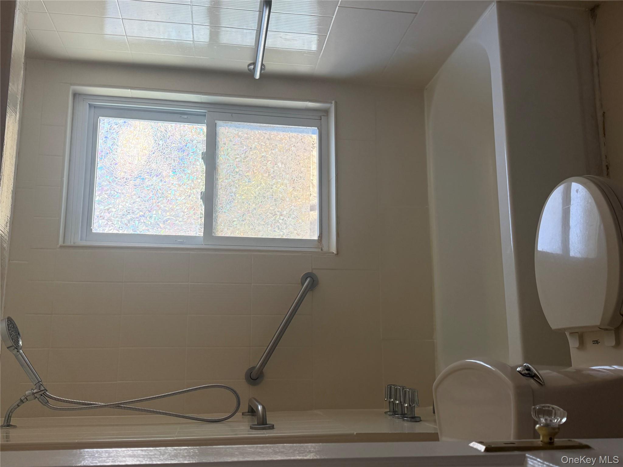 #15 photo, 15 Maple Grove Street, 롱 아일랜드 Great Neck , NY 11023