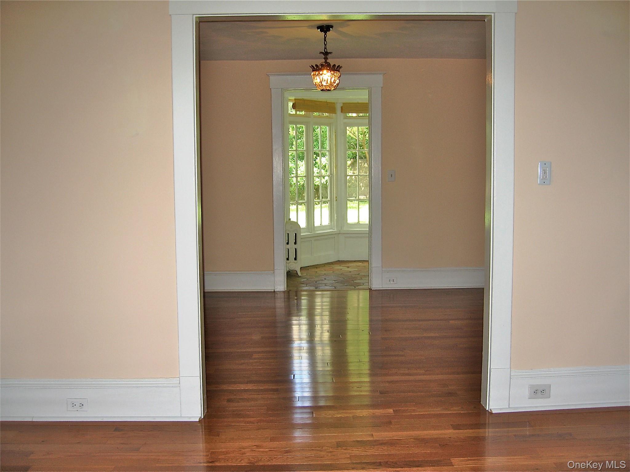 #7 photo, 15 Maple Grove Street, 롱 아일랜드 Great Neck , NY 11023