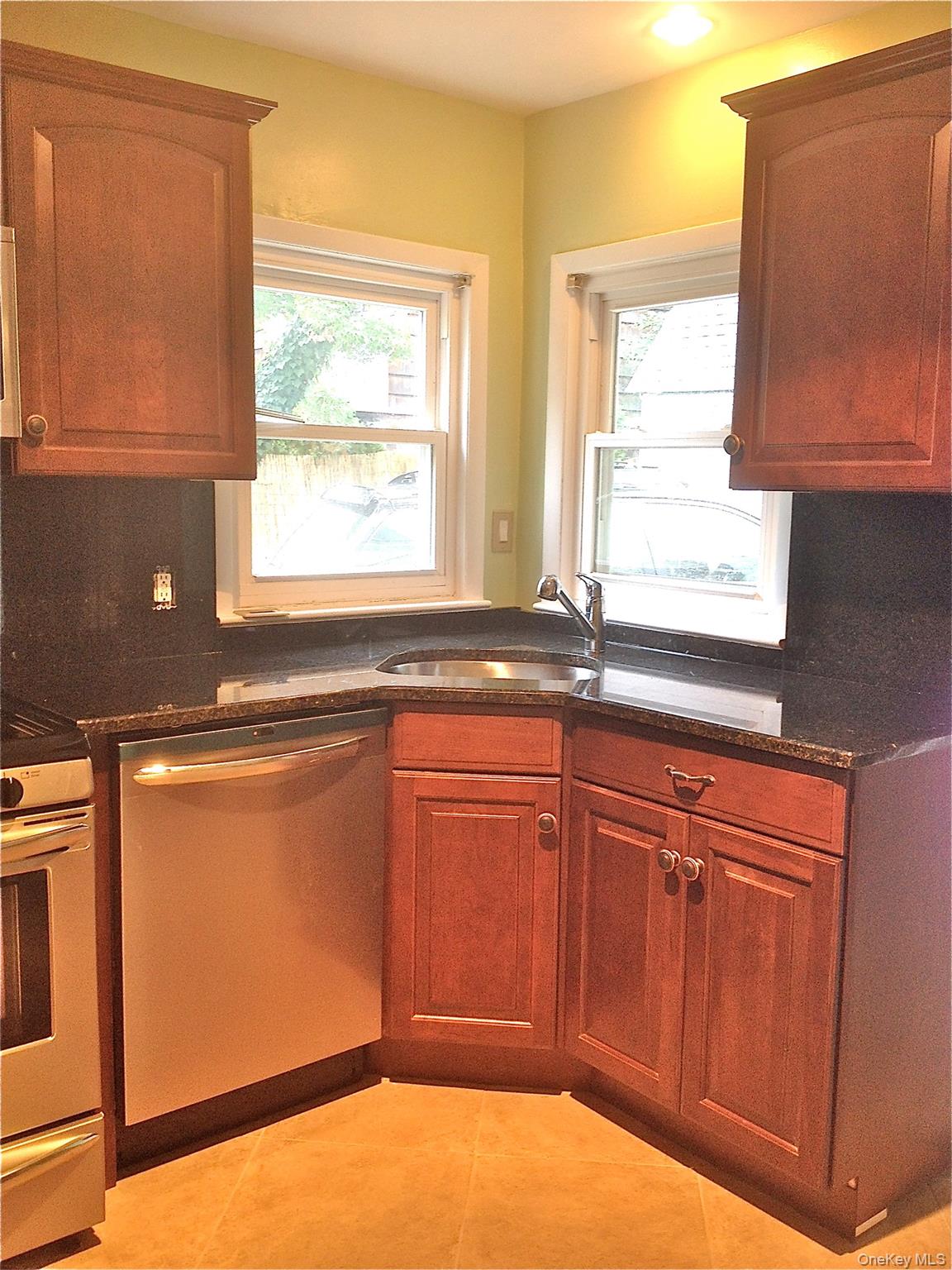 #9 photo, 15 Maple Grove Street, 롱 아일랜드 Great Neck , NY 11023