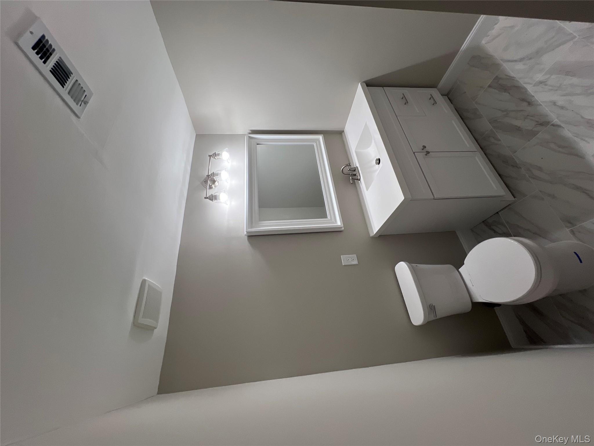 #12 photo, 305 Fairview Circle, Middle Island , NY 11953