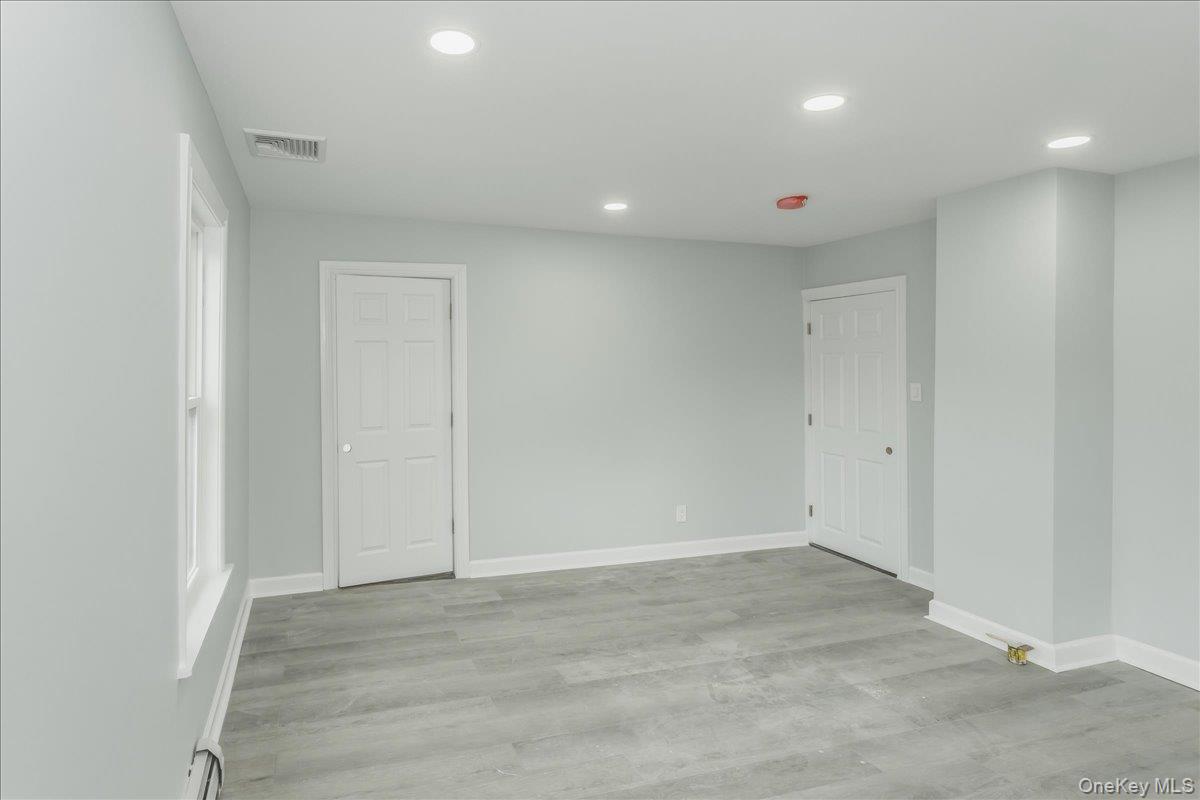 #13 photo, 75 Anstice Street, Oyster Bay , NY 11771