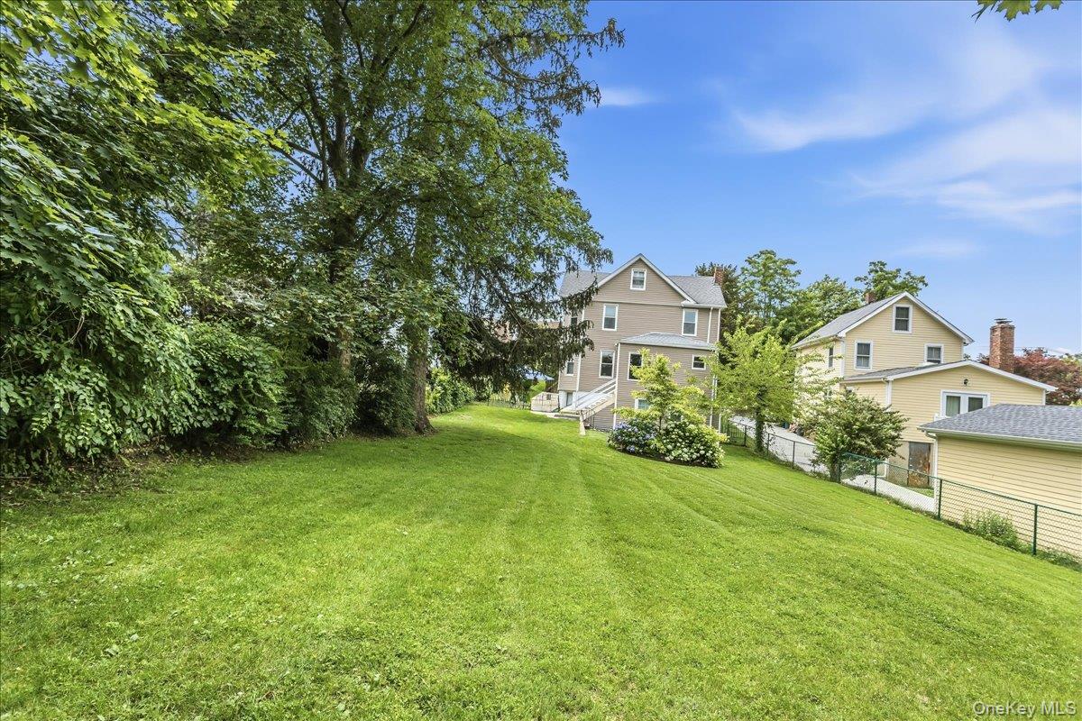 #16 photo, 75 Anstice Street, Oyster Bay , NY 11771