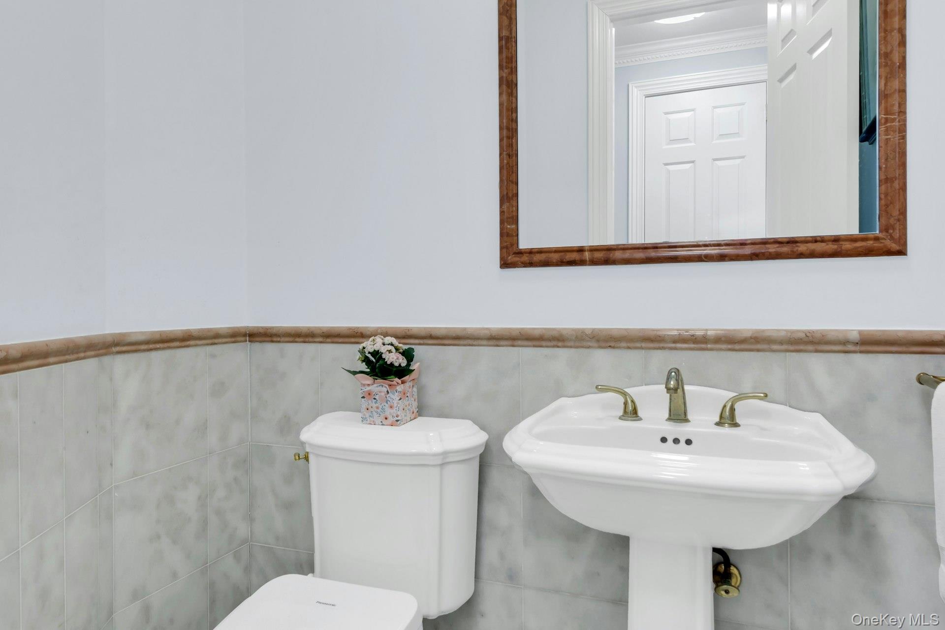 #13 photo, 58 Stone Hill Drive, מחוז נסאו Manhasset , NY 11030