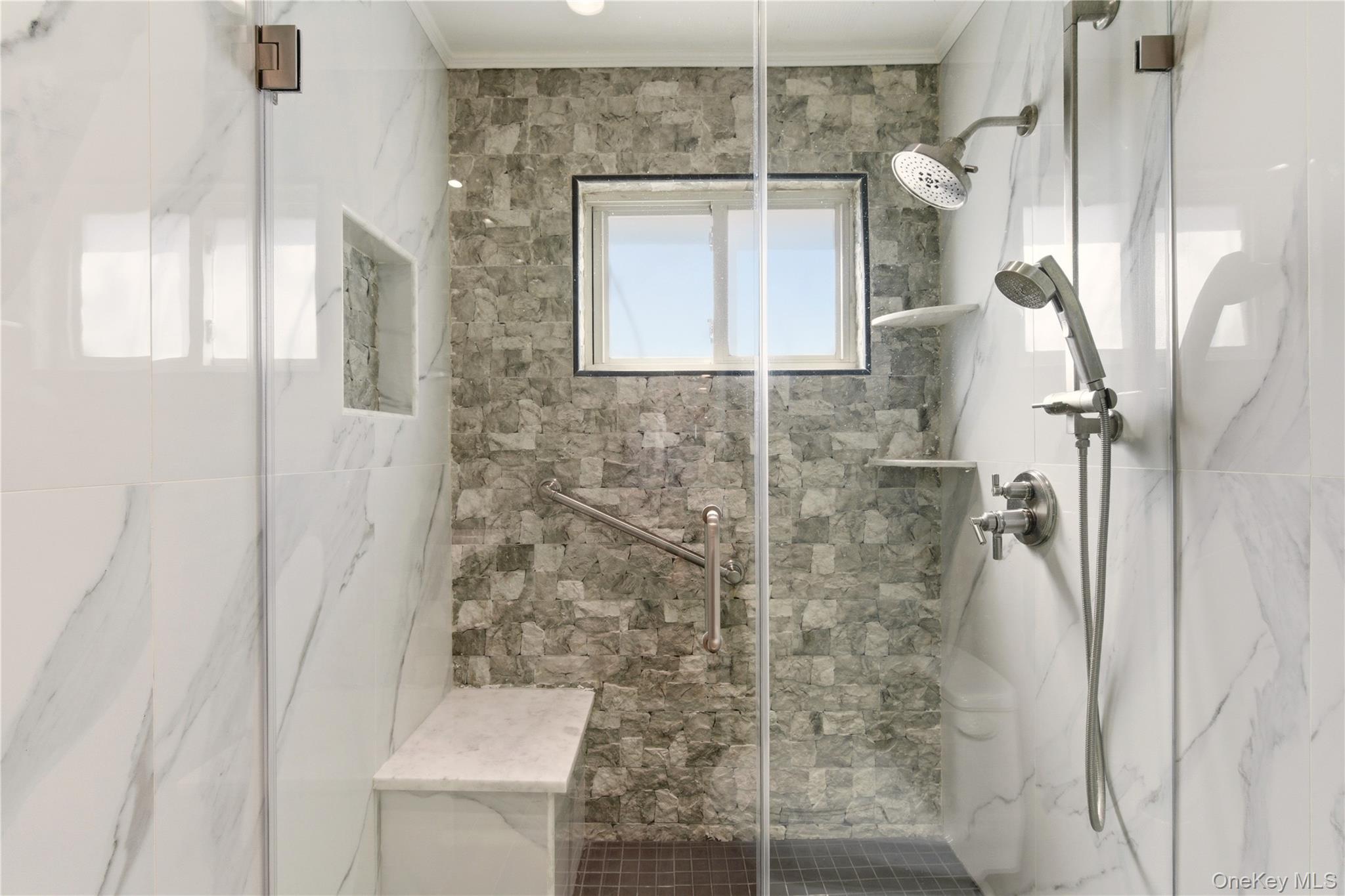 #20 photo, 24 Green Drive, מחוז נסאו Roslyn , NY 11576