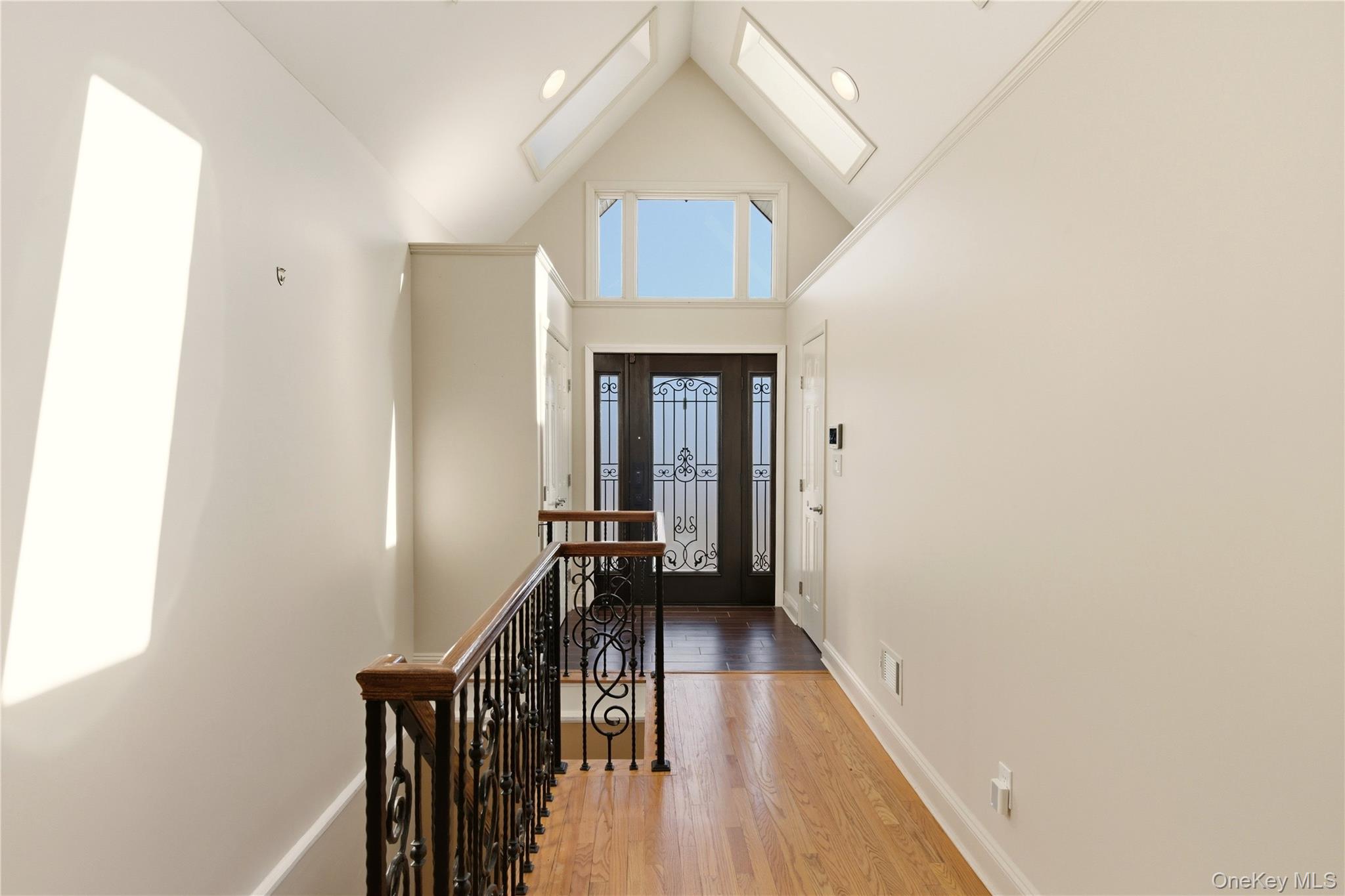 #4 photo, 24 Green Drive, מחוז נסאו Roslyn , NY 11576