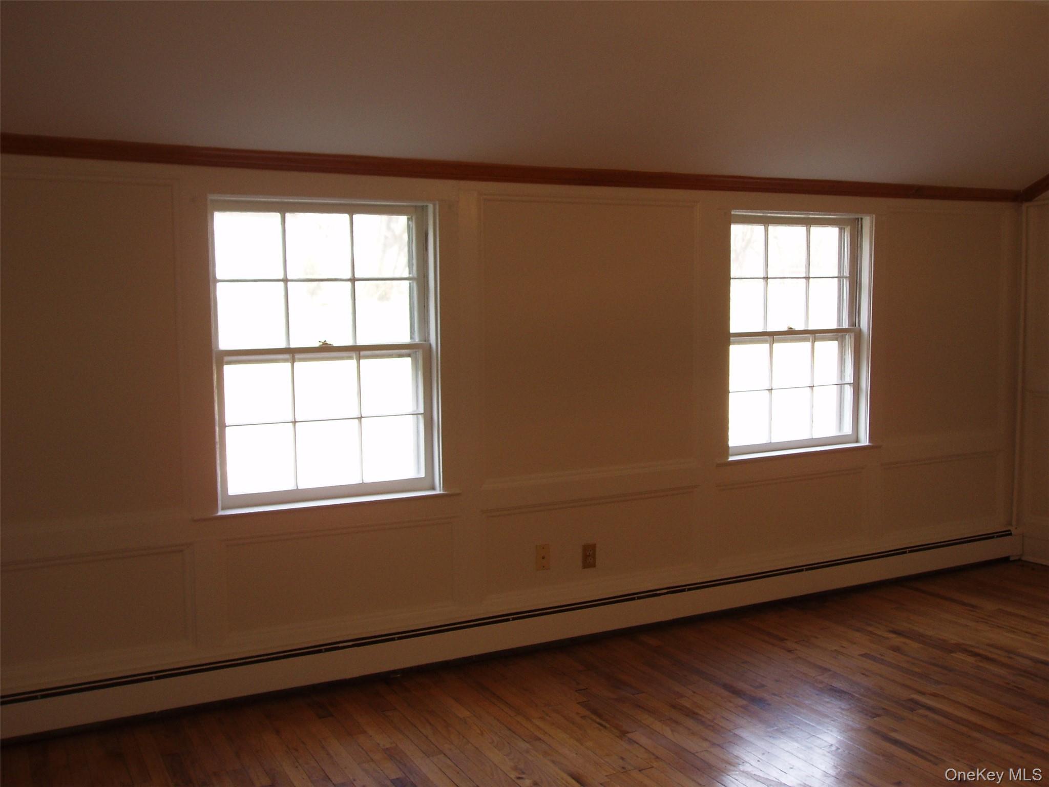 #11 photo, 953 Ripley Lane, नासाउ काउंटी Oyster Bay , NY 11771