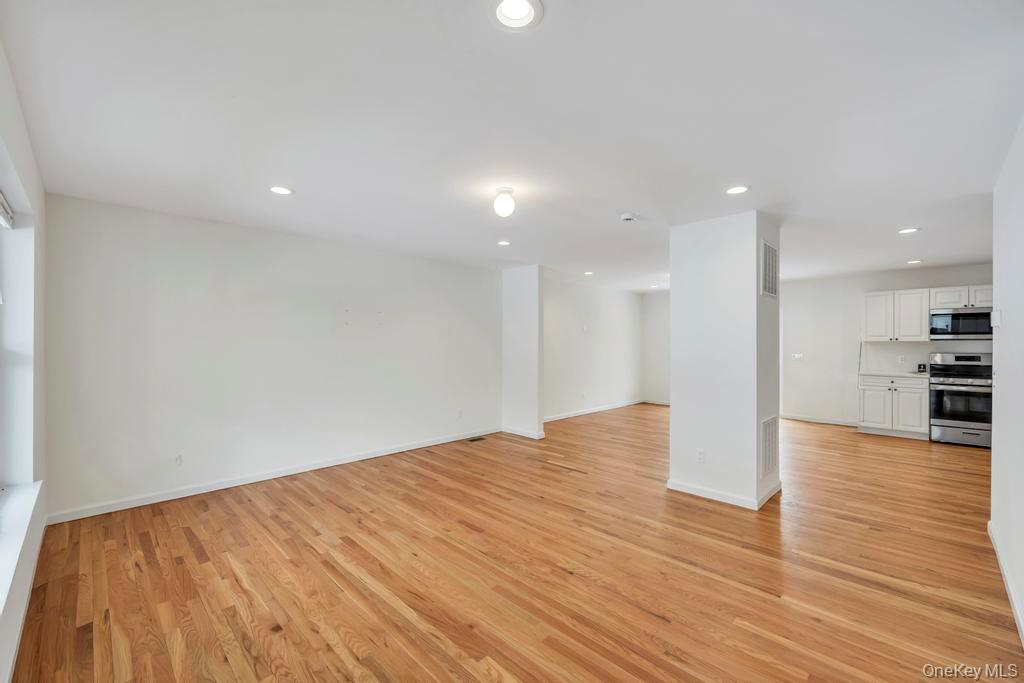 #16 photo, 65 Ozark Street, Riverhead , NY 11779