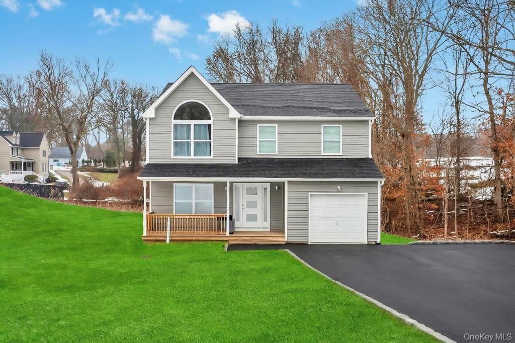 #2 photo, 65 Ozark Street, Riverhead , NY 11779