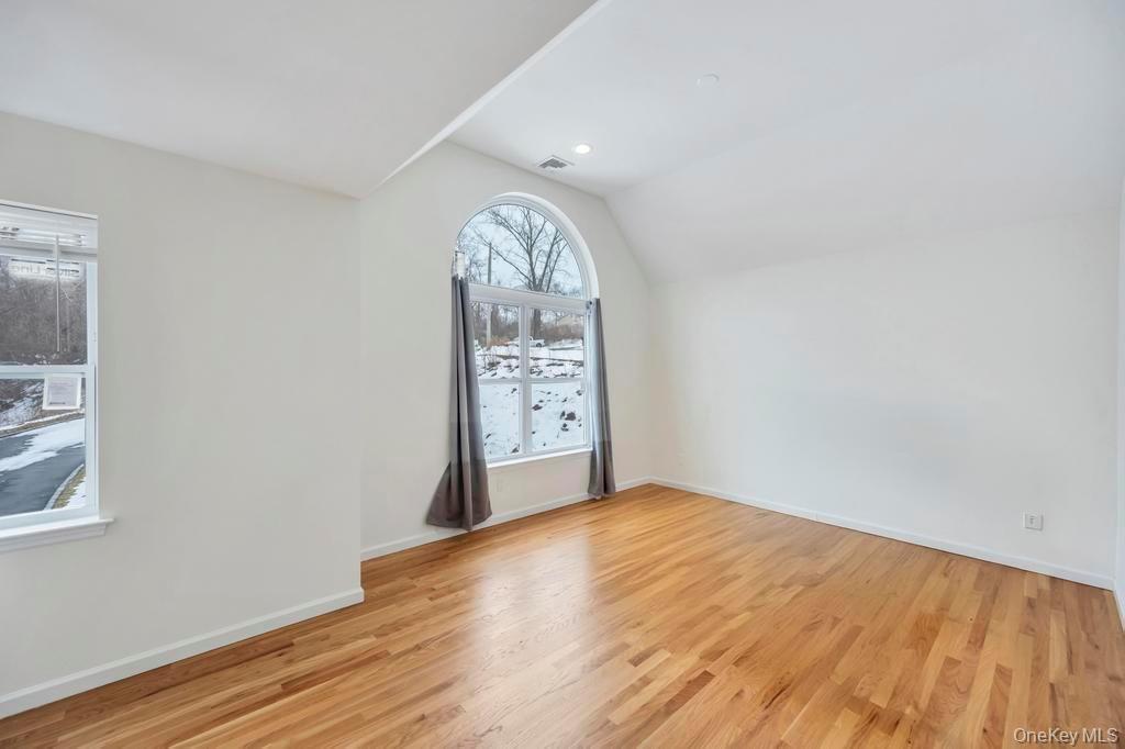 #9 photo, 65 Ozark Street, Riverhead , NY 11779