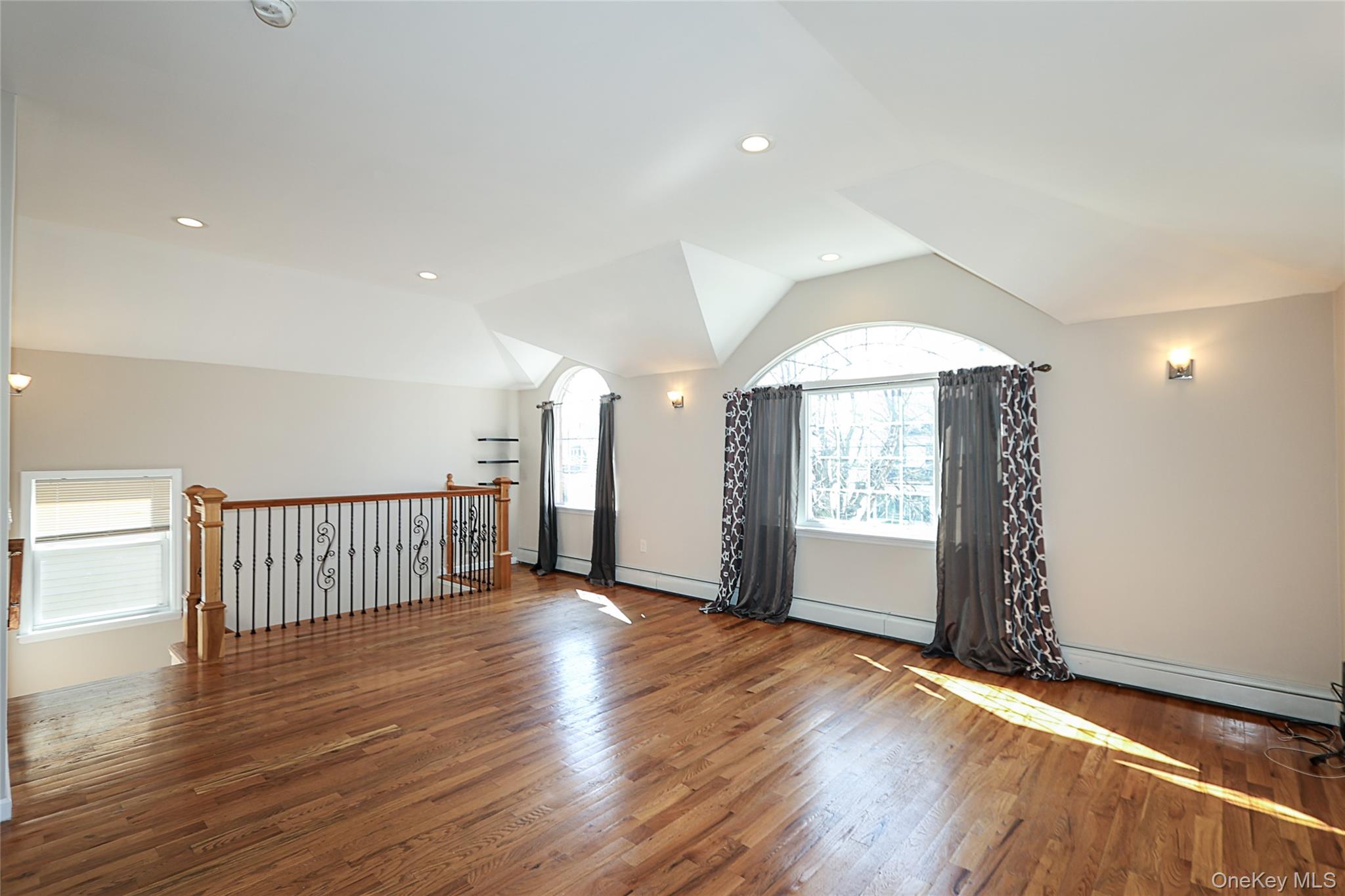 #7 photo, 24101 Caney Road, Rosedale , NY 11422