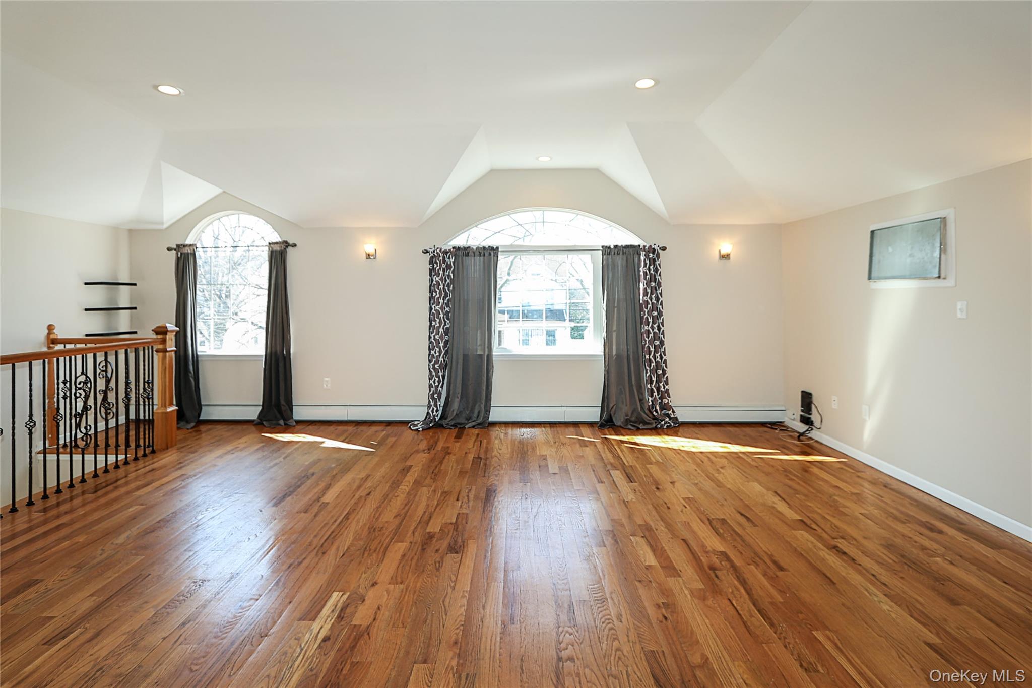 #8 photo, 24101 Caney Road, Rosedale , NY 11422