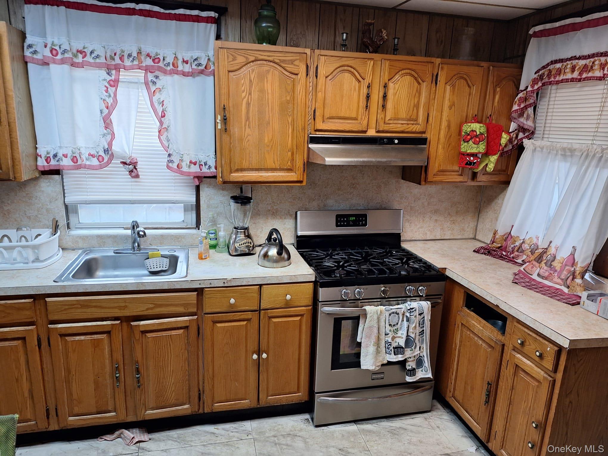 #4 photo, 103-26 170th Street, 뉴욕퀸즈 Jamaica , NY 11433