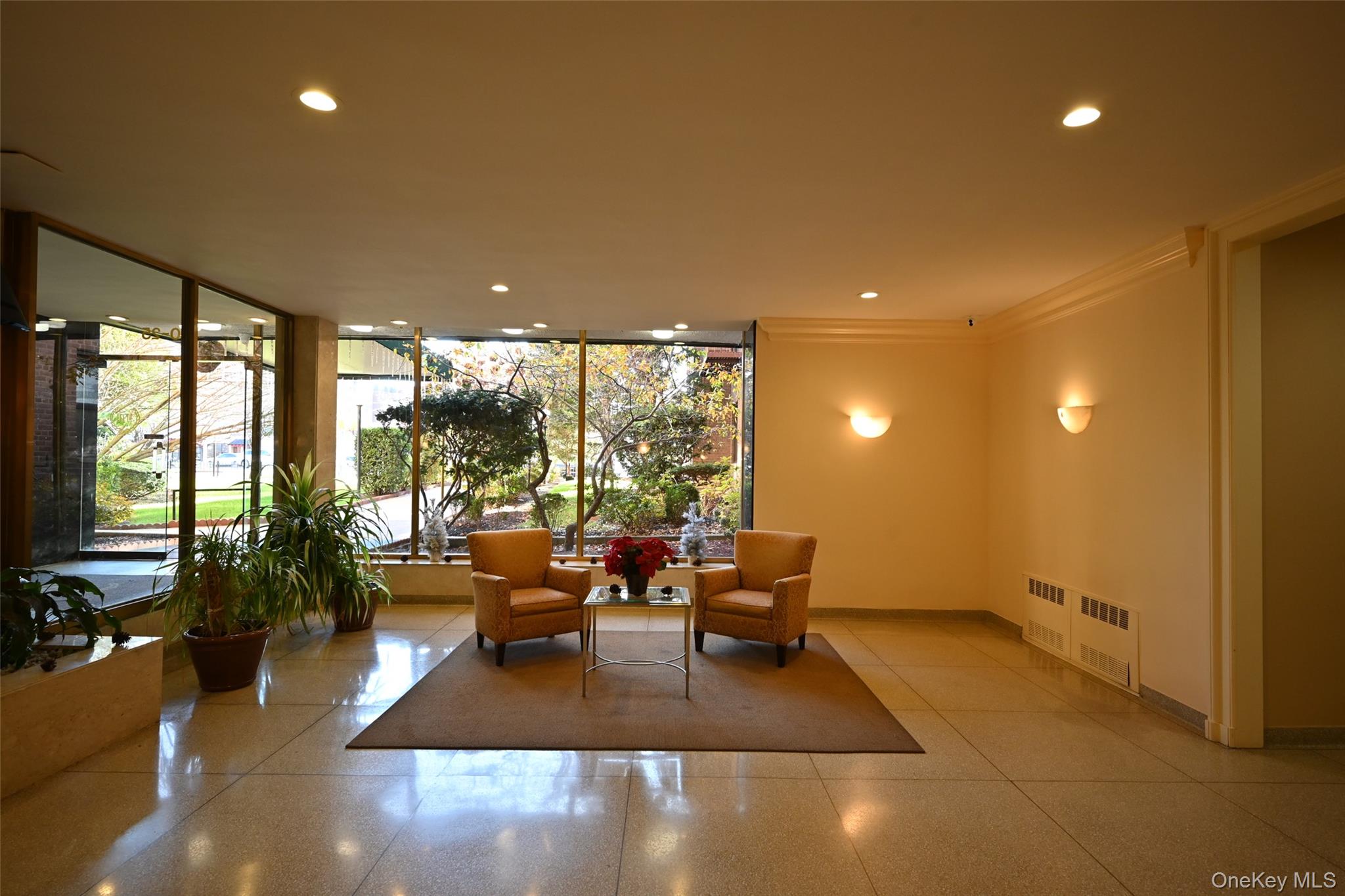 #3 photo, 100-25 Queens Boulevard, Forest Hills , NY 11375