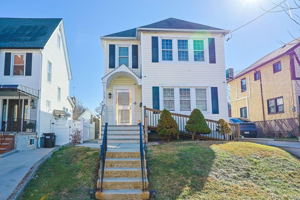 #6 photo, 45-25 168TH Street, Flushing , NY 11358