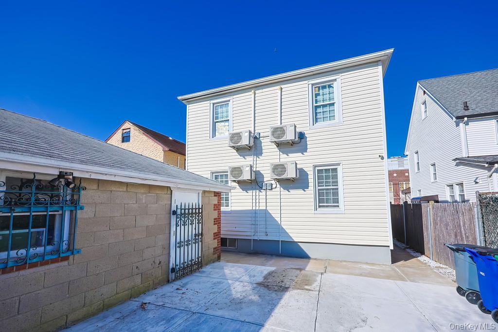 #8 photo, 45-25 168TH Street, Flushing , NY 11358