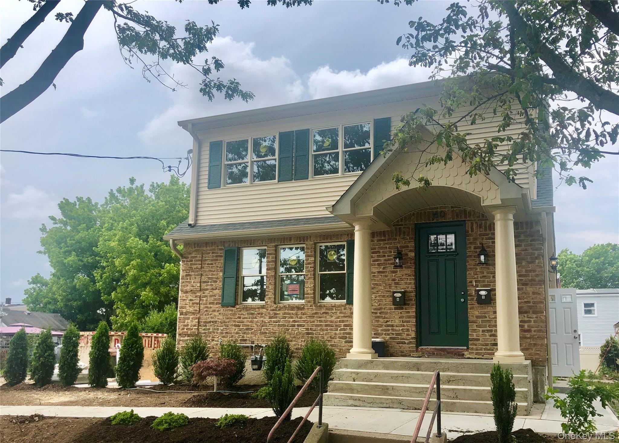 #1 photo, 60 Arlington Street, 롱 아일랜드 Mineola , NY 11501