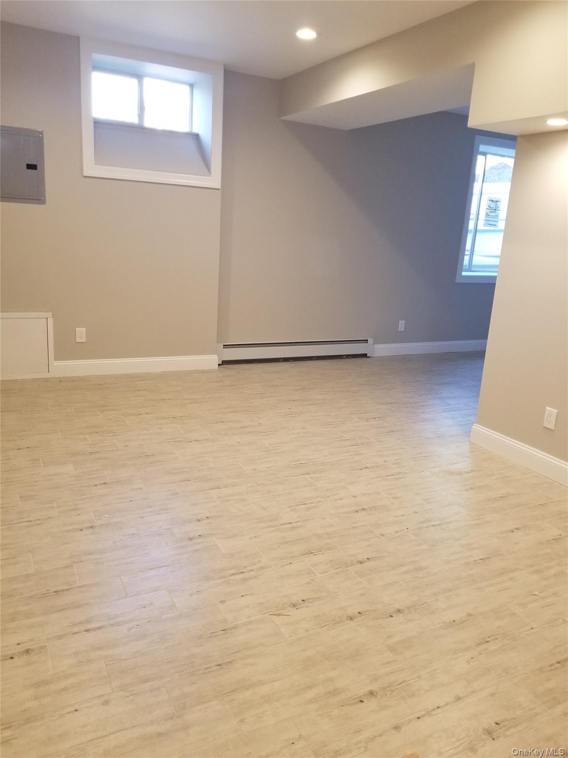 #10 photo, 60 Arlington Street, 롱 아일랜드 Mineola , NY 11501