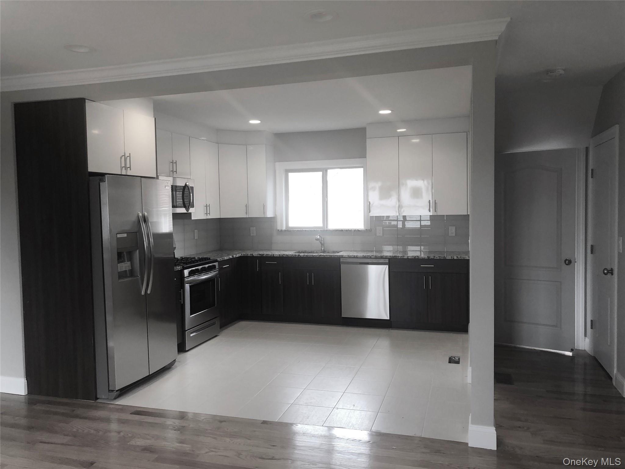 #7 photo, 60 Arlington Street, 롱 아일랜드 Mineola , NY 11501