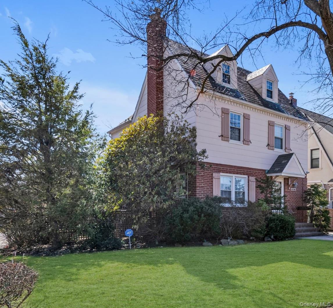 #19 photo, 51-06 216TH Street, Bayside , NY 11364