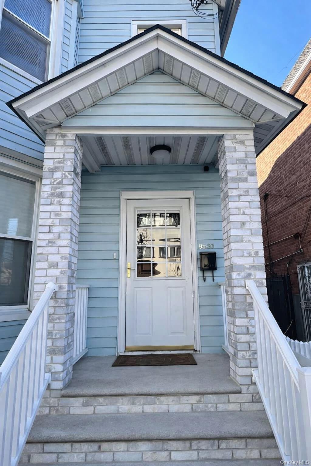 #2 photo, 9530 117th Street, קווינס Richmond Hill S. , NY 11419