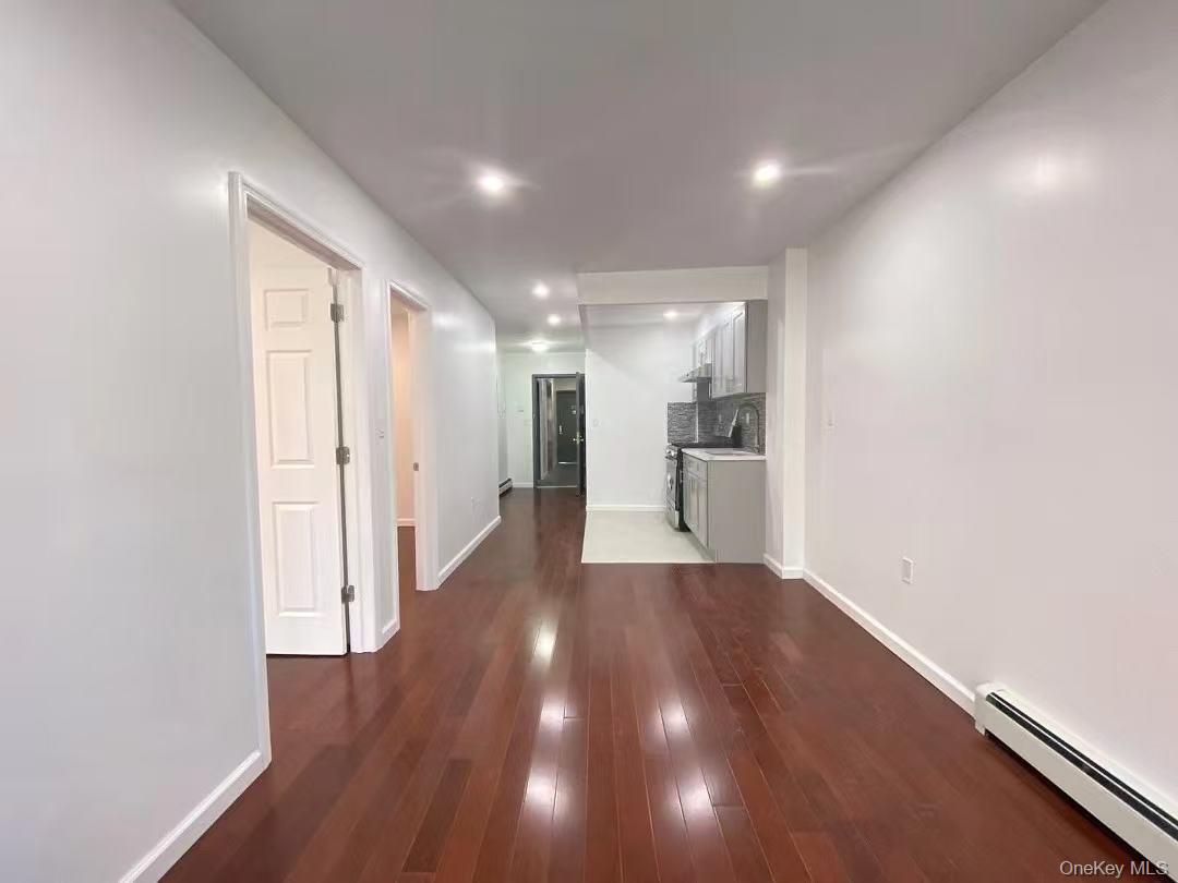 #10 photo, 134-40 Blossom Avenue, Flushing , NY 11355