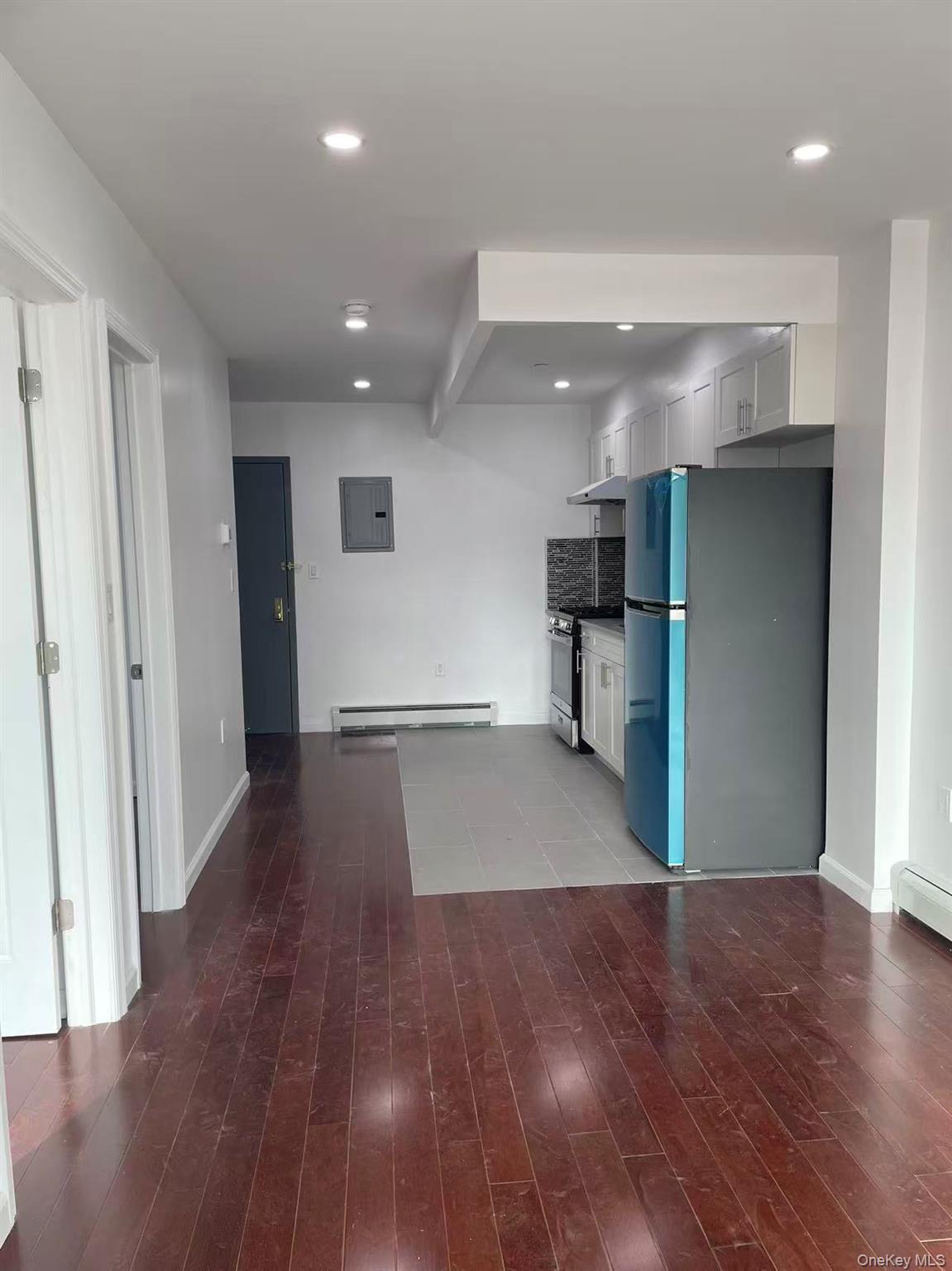 #16 photo, 134-40 Blossom Avenue, Flushing , NY 11355