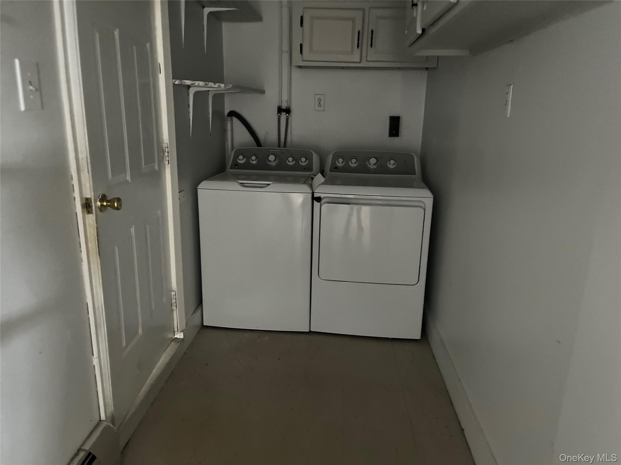 #12 photo, 54 Ramble Lane, מחוז נסאו Levittown , NY 11756