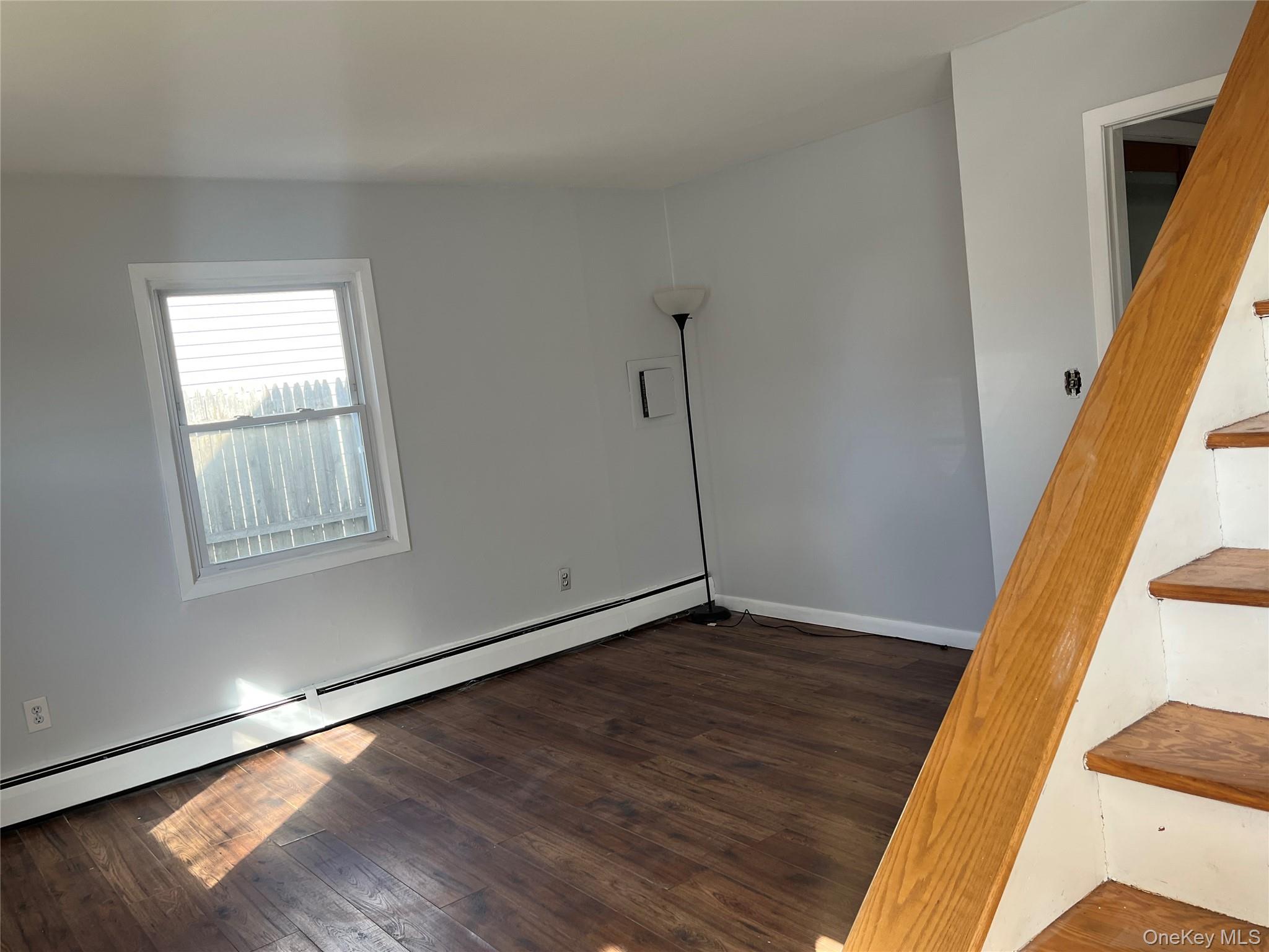 #14 photo, 54 Ramble Lane, Levittown , NY 11756