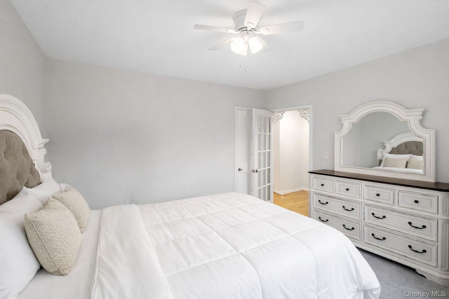 #10 photo, 193-02 39 Avenue, Flushing , NY 11358