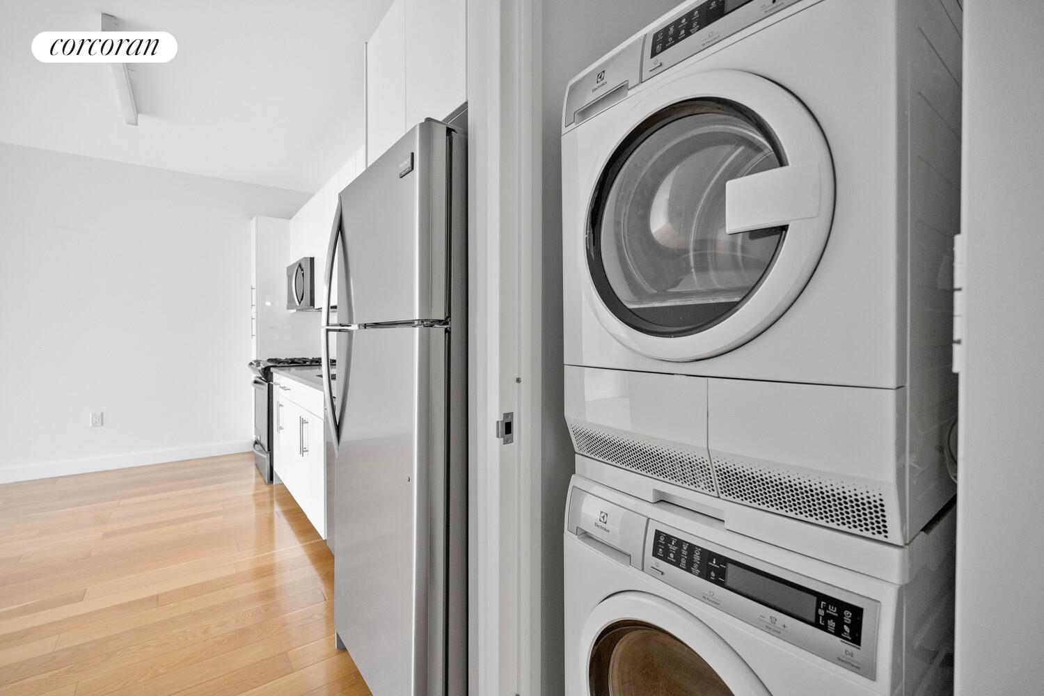 #10 photo, Brooklyn, ब्रुकलीन Downtown Brooklyn , NY 11217