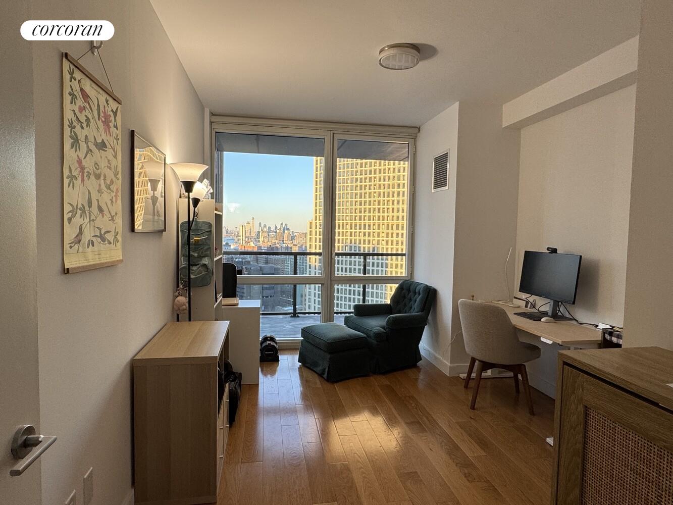 #16 photo, Brooklyn, ब्रुकलीन Downtown Brooklyn , NY 11217