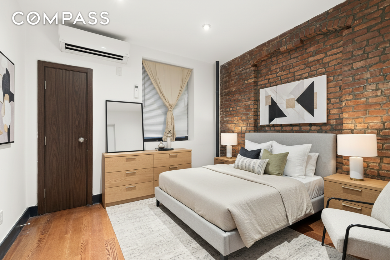 #1 photo, New York City, Upper East Side , NY 10128