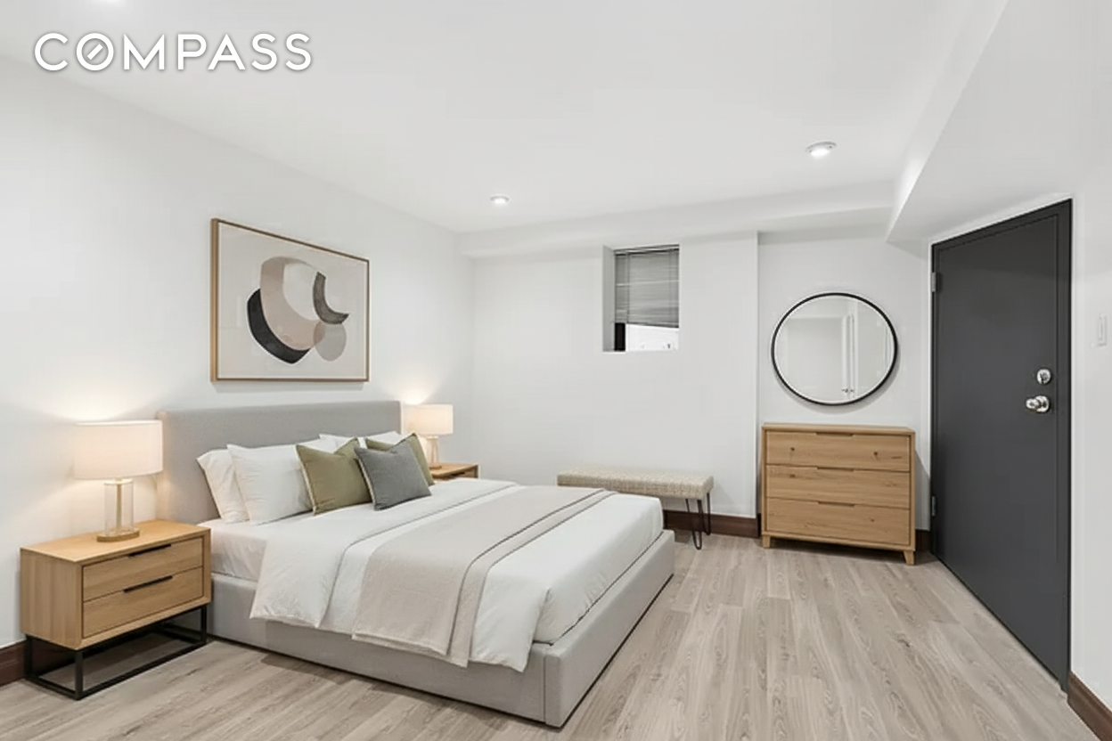 #4 photo, New York City, Upper East Side , NY 10128