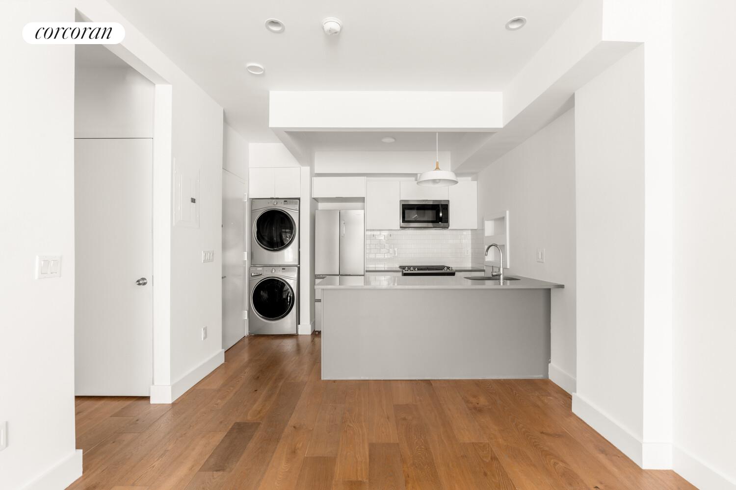 #5 photo, 1008 DECATUR Street, 브루클린 Bushwick , NY 11207