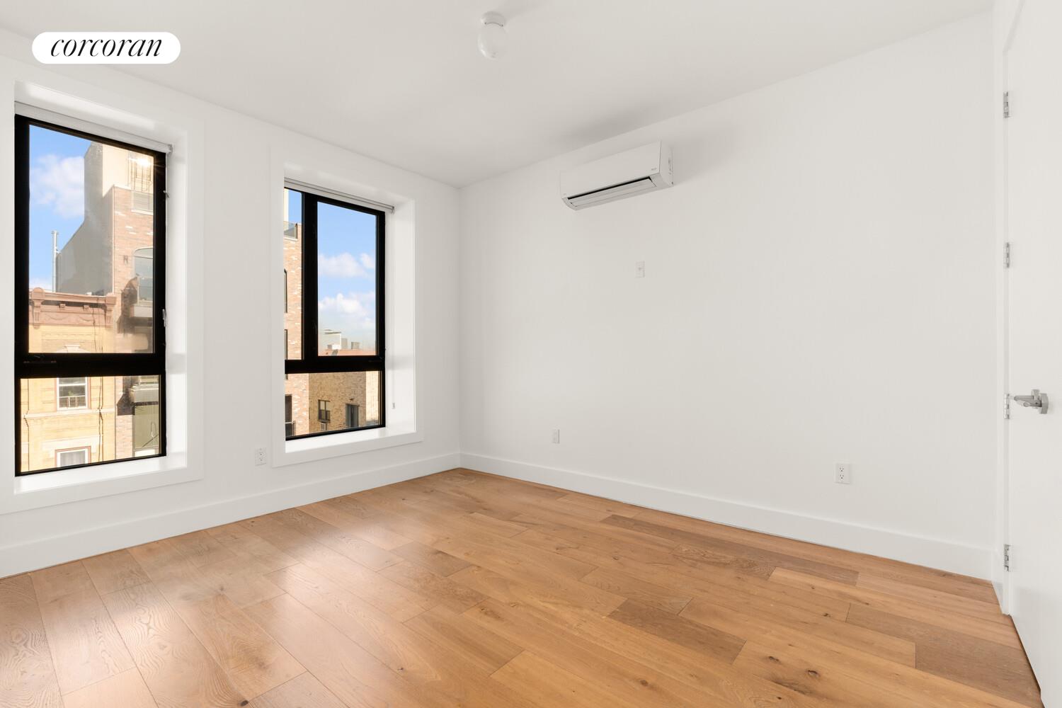 #7 photo, 1008 DECATUR Street, 브루클린 Bushwick , NY 11207