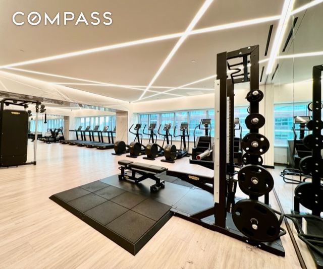 #12 photo, 46-30 Center Boulevard, Long Island City , NY 11109