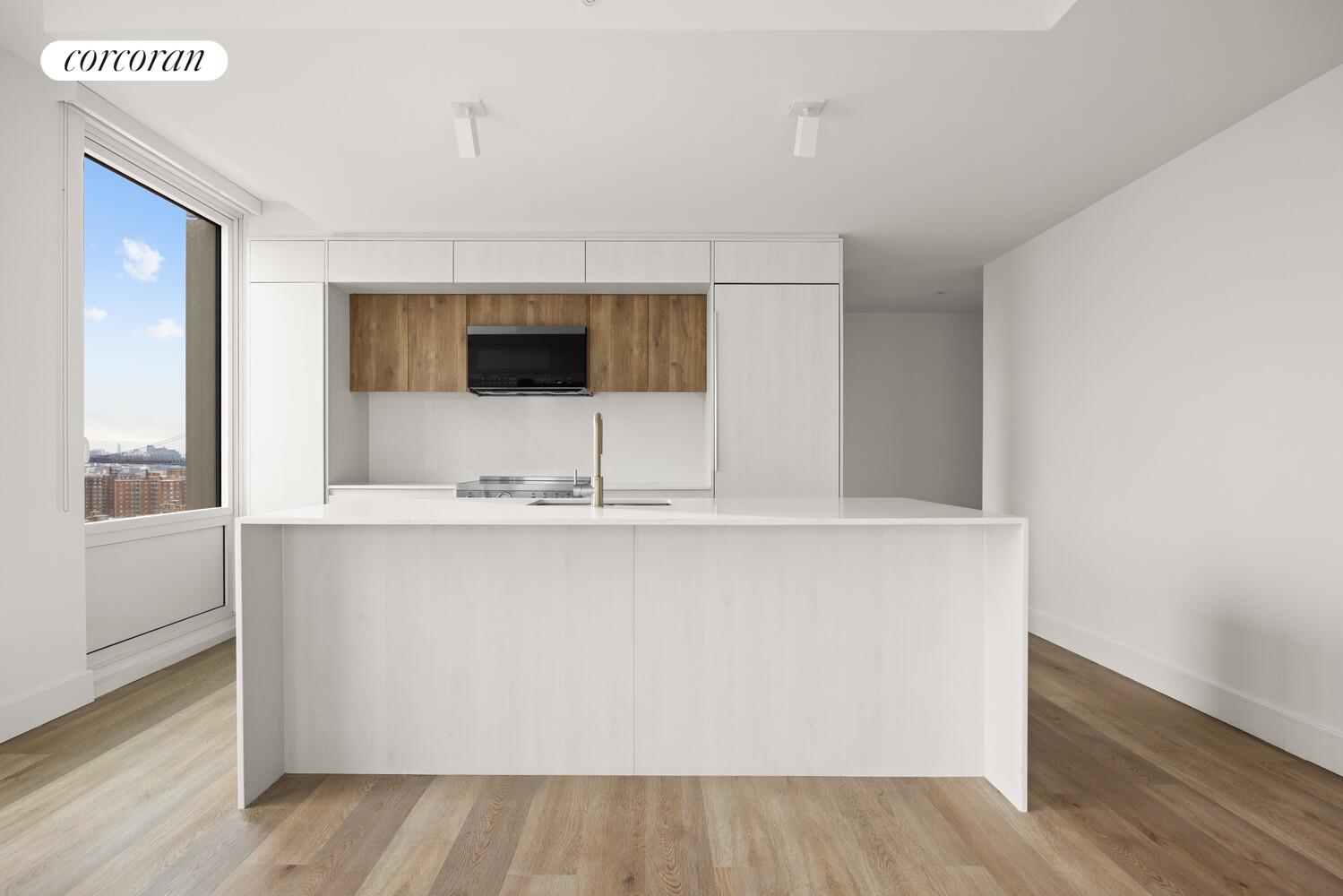 #3 photo, 644 E 14TH Street, East Village , NY 10009