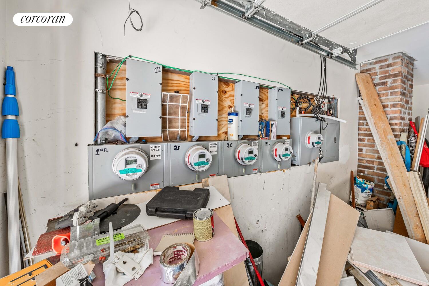 #11 photo, 35-30 10TH Street, كوينز Astoria , NY 11106