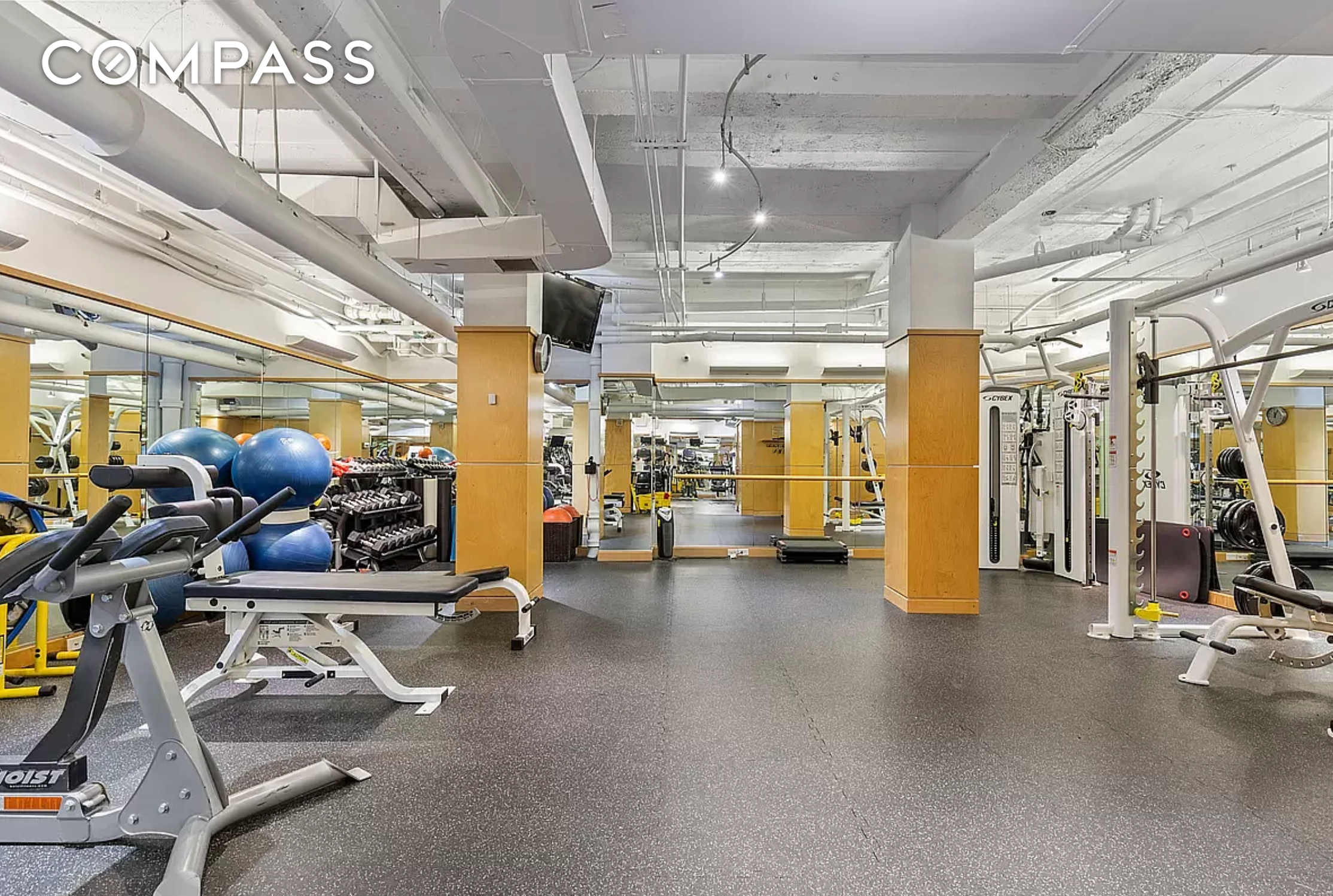 #19 photo, New York City, Lenox Hill , NY 10065