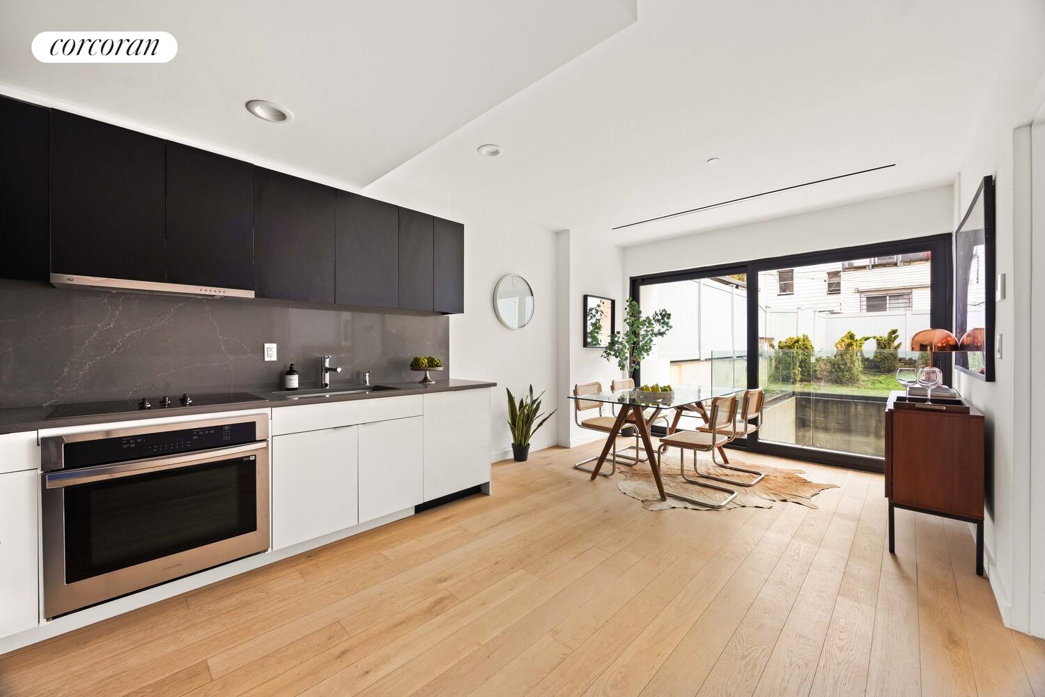 #1 photo, 137 CARLTON Avenue, Бруклин ‖ Fort Greene , NY 11205