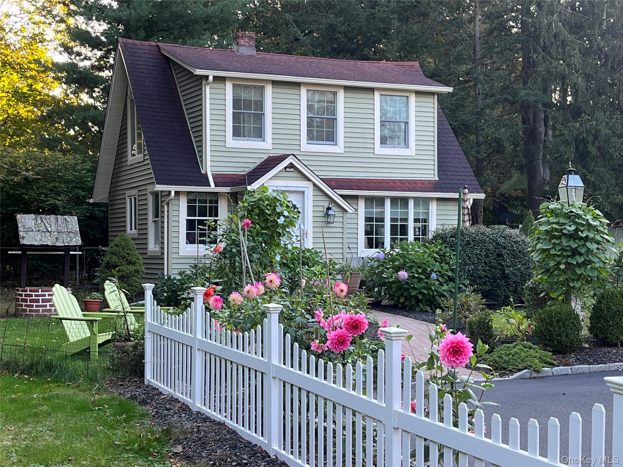 #14 photo, 17 Washington Avenue, Bedford , NY 10506