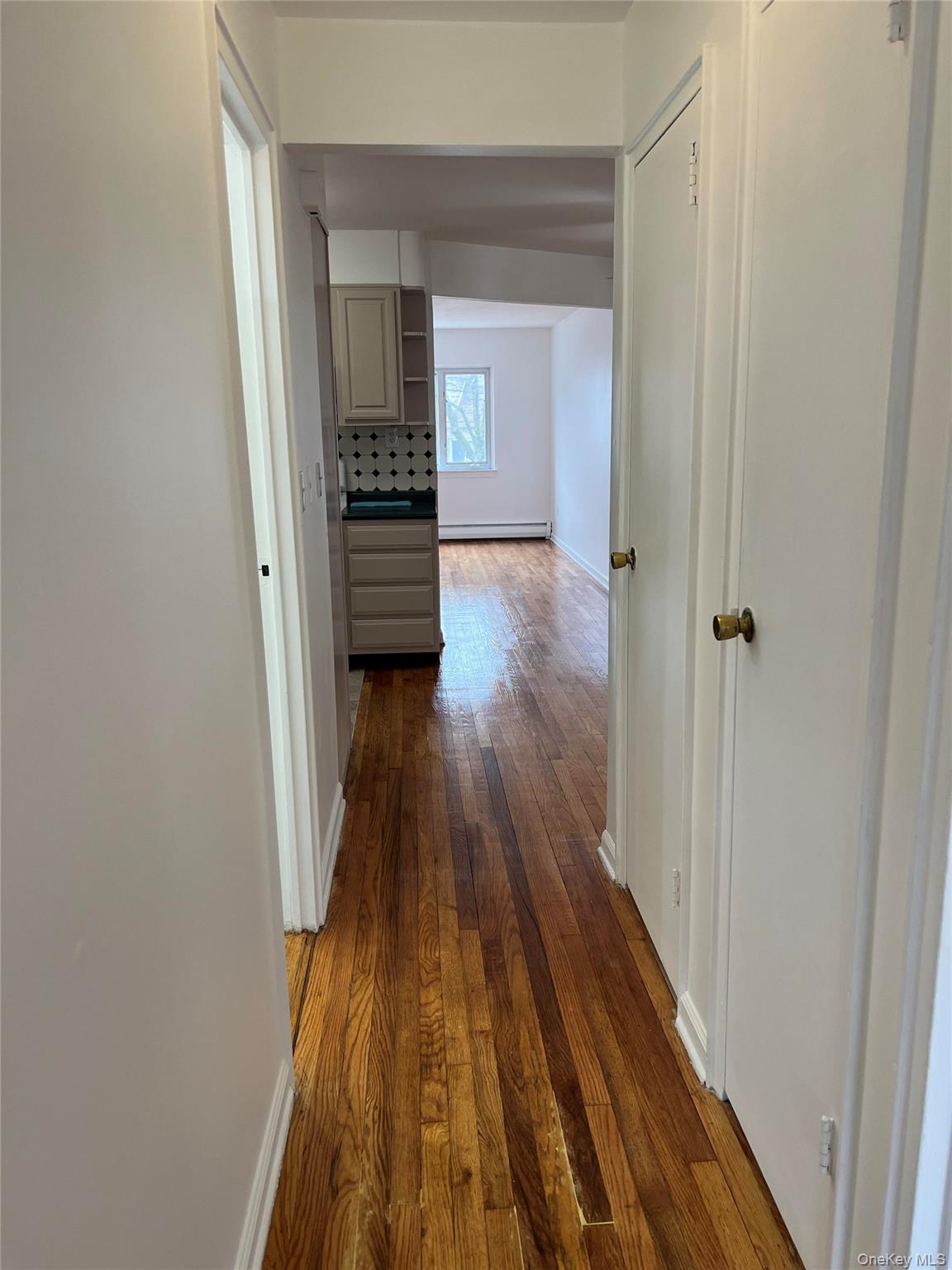 #6 photo, 1350 Edwards Avenue, Bronx , NY 10461