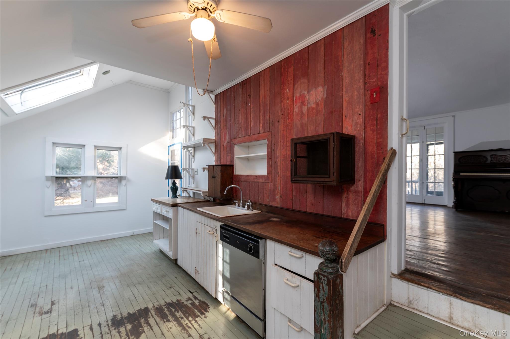 #11 photo, 118 Washington Spring Road, Palisades , NY 10964