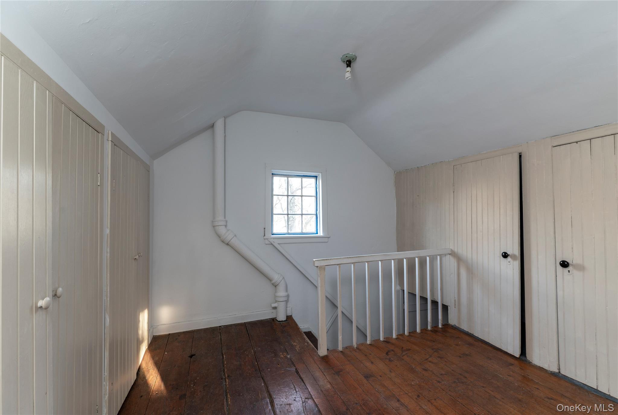 #19 photo, 118 Washington Spring Road, Palisades , NY 10964