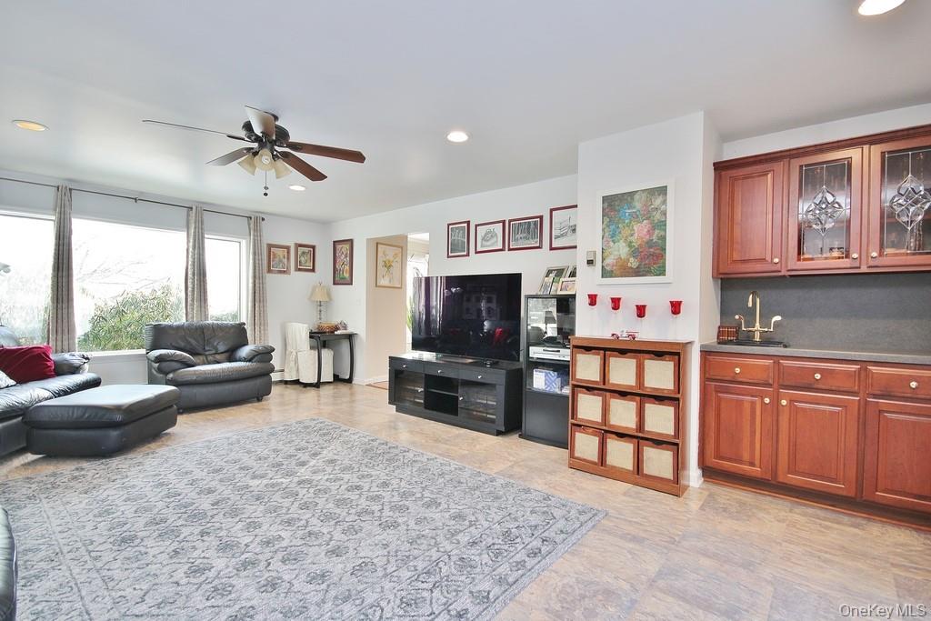 #12 photo, 2597 Quaker Church Road, Yorktown Heights , NY 10598